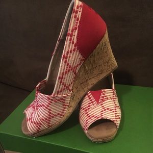 TOMS Classic Wedges- Scarlet